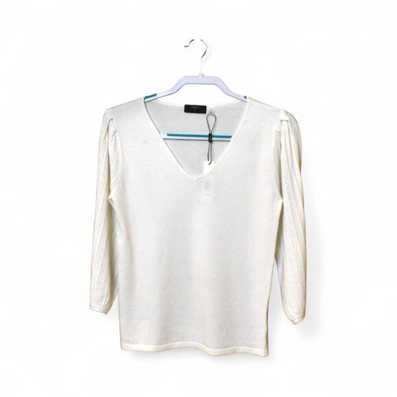 Tahari Viscose Blend V Neck Pullover Sweater Off White Size M - Picture 1 of 14